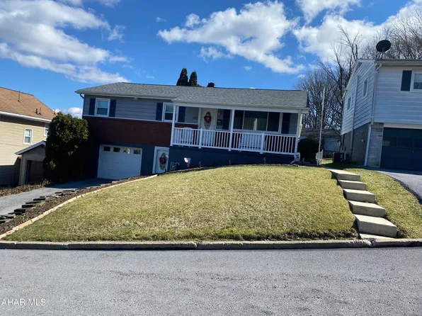1309 24th Ave, Altoona, PA 16601