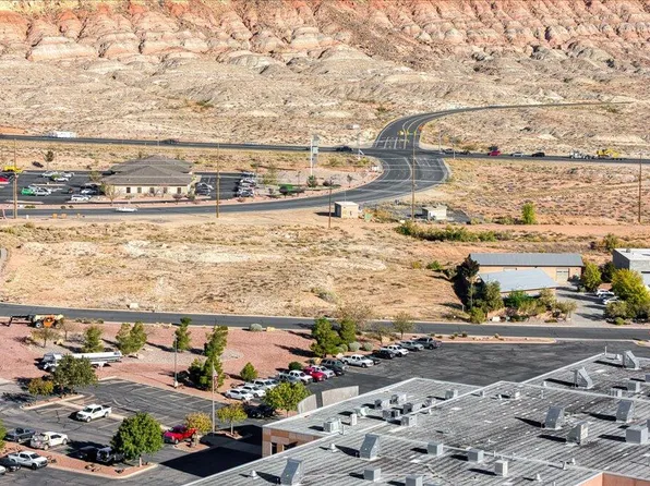 5271 Wheeler Way, Hurricane, UT 84737