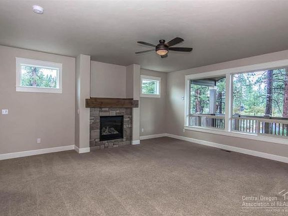 3rd image of 60362 SE Hedgewood Ln
