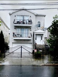 198-200 Murray St, Newark, NJ, 07114