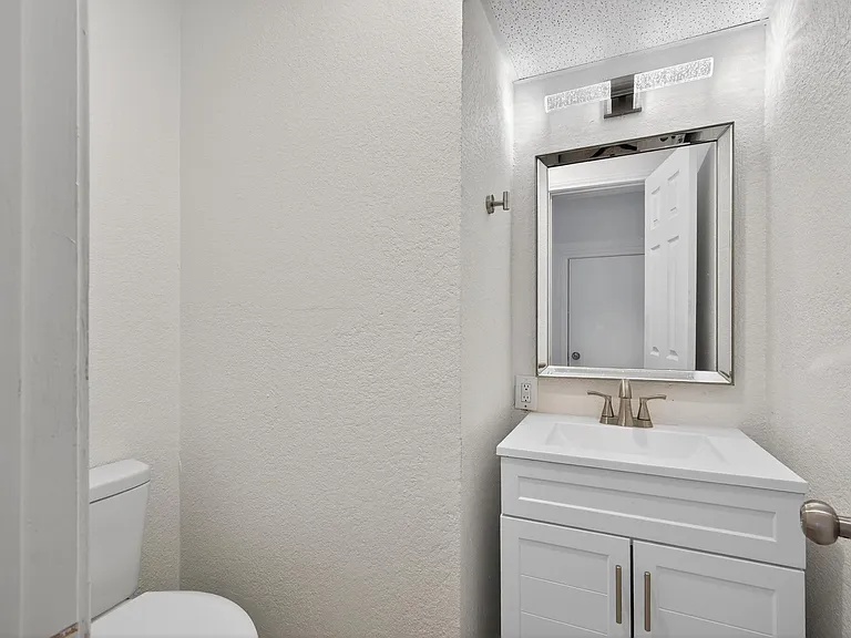 1221 Cedar Post Ln #8A — Photo 12