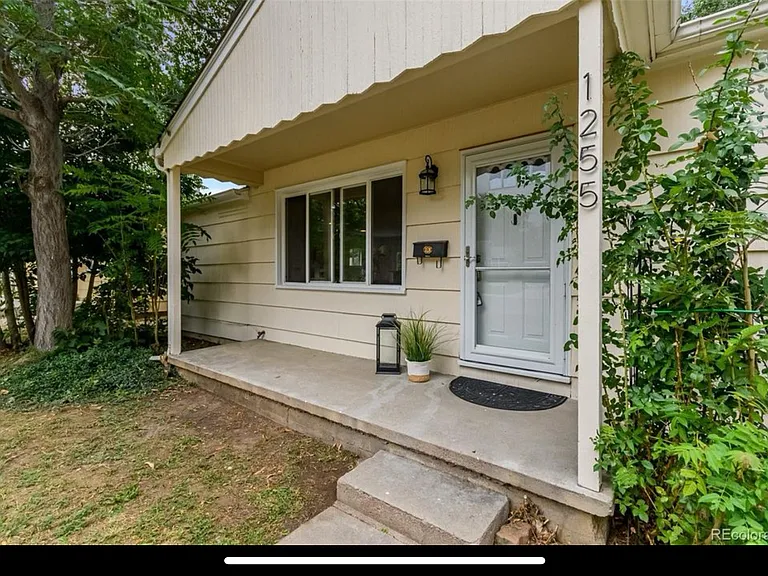 1255 Emporia St — Photo 1