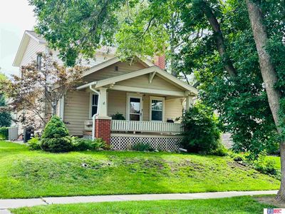 928 S 37th St, Lincoln, NE, 68510