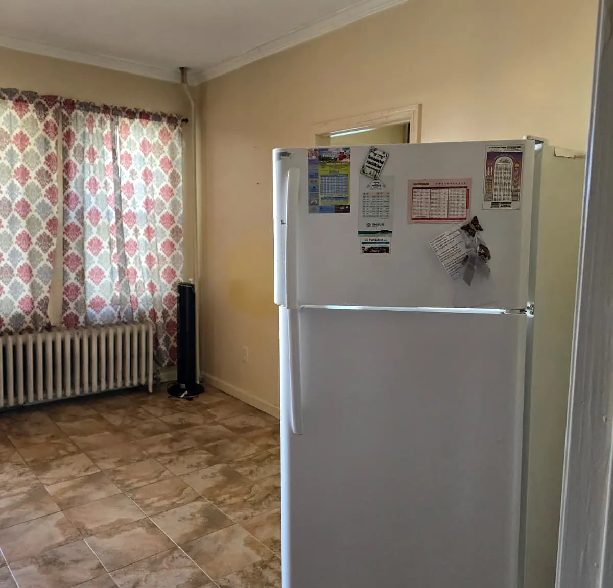 3 bed, $1,550 — Photo 4