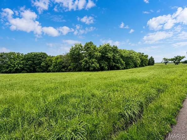 25.6 Acres Hwy E, New Haven, MO 63068