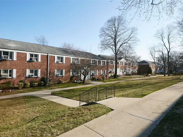 221-69 Manor Road #17-20, Queens Village, NY 11427