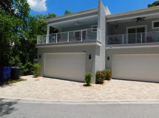 1029 Park Dr, Dunedin, FL 34698