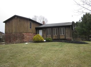 2006 Carlton Dr, Kent, OH 44240