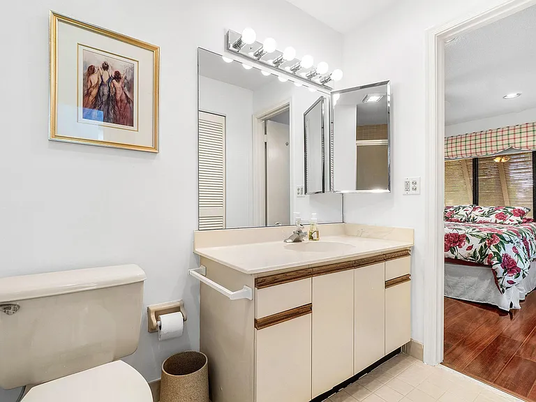 10137 Mangrove Dr #203 — Photo 26