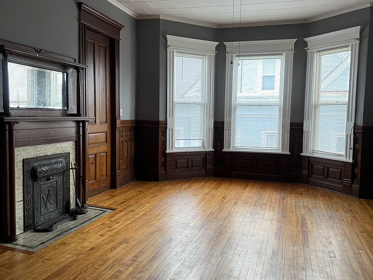 504 N McBride St #1 — Photo 1