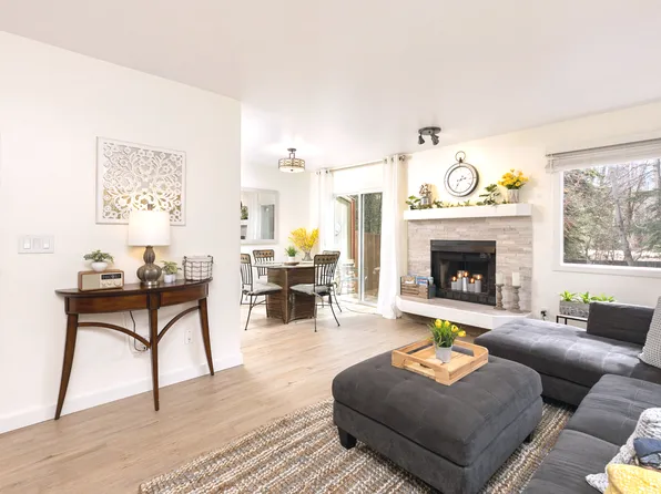 2950 Sun Spot Cir, Anchorage, AK 99507