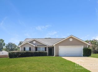 409 Raymond Dr, Winder, GA