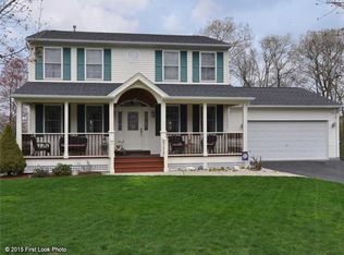 63 Mia Ct, Warwick, RI 02886