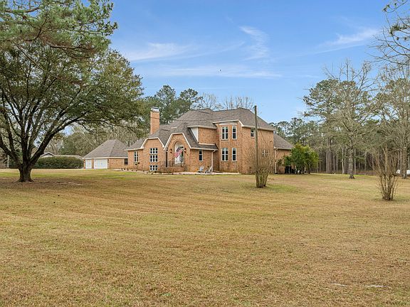 2nd image of 217 T Smith Rd