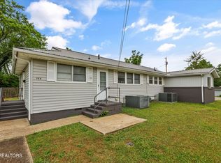 148 Maryville Cir, Oak Ridge, TN 37830
