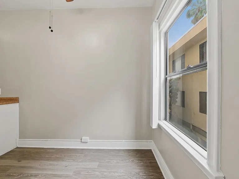 3621 S Pacific Ave — Photo 3