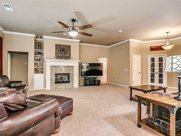 3rd image of 7029 NW 131st Ter