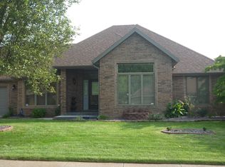 1144 W Cardinal St, Springfield, MO 65810