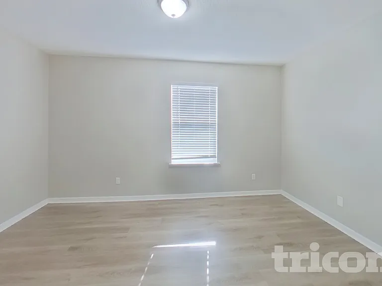 15320 Scorpio St — Photo 11