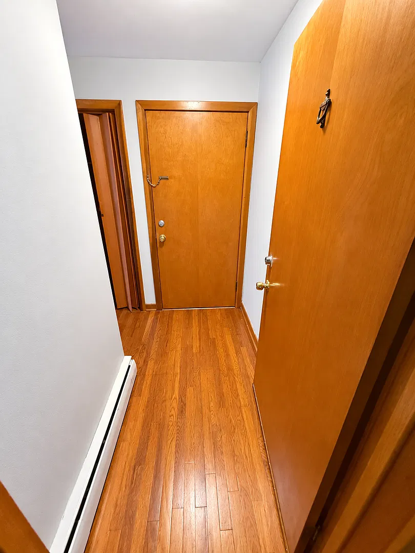 424 Walnut St — Photo 3