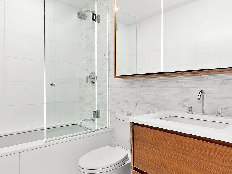 301 W 53rd St #23B — Photo 7