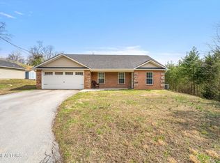 1250 Tramel Rd, Sevierville, TN 37862