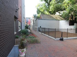 231 Arch St #208, Philadelphia, PA 19106