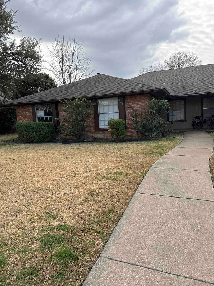 Duplex in Desoto — Photo 1