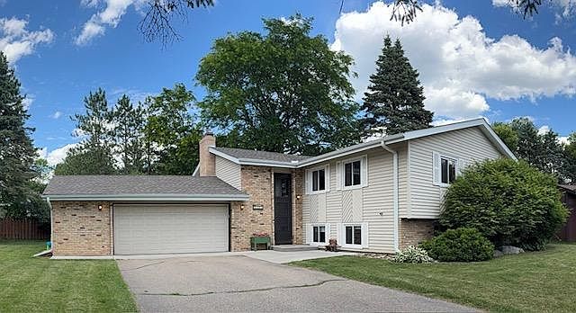 3317 Red Oak Cir S, Burnsville, MN 55337 | MLS #7097870 | Zillow