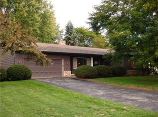 1940 Tomahawk Rd, Okemos, MI 48864