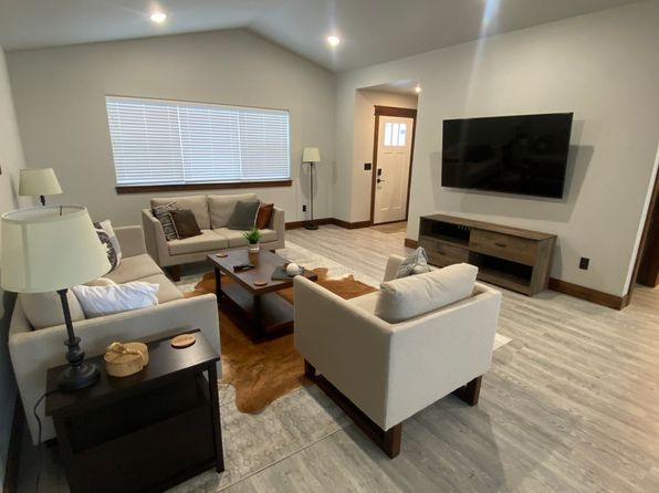 135 One Way Loop, Hamilton, MT 59840