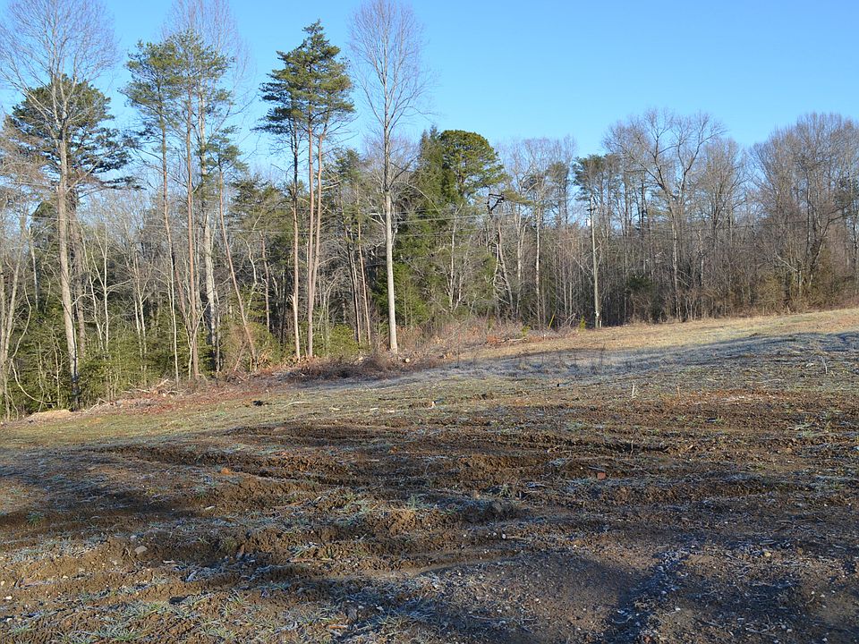 2nd image of 1762 Black Diamond Rd