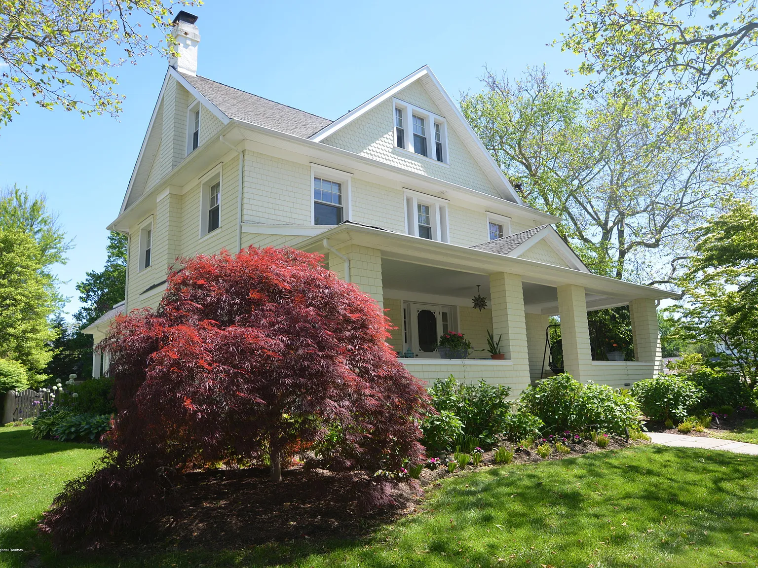 7 bed, 4122 sqft, $22,500 — Photo 2