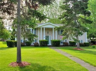 7 Jefferson Ave, Le Roy, NY