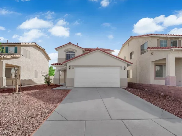 7677 Balmoral Mills Ct, Spring Valley, NV 89113