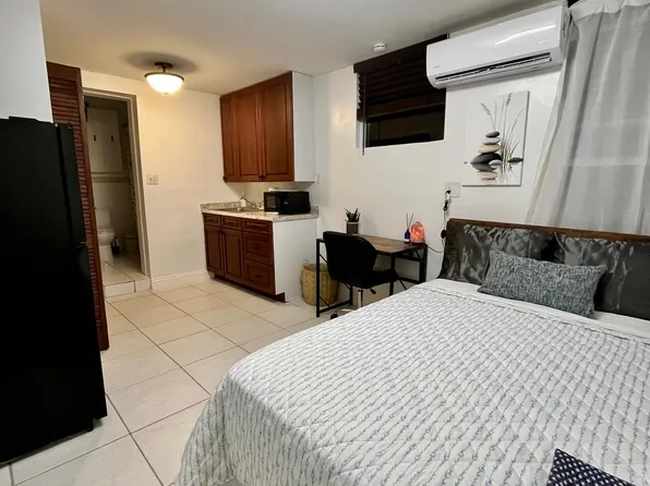 (undisclosed Address), Pompano Beach, FL 33062