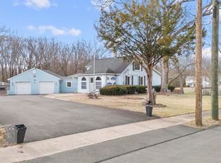 185 Macktown Rd, Windsor, CT 06095