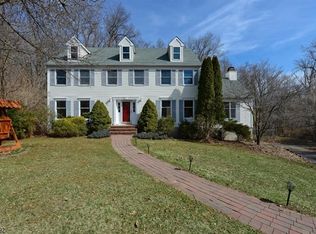100 Hoffman Ln, Glen Gardner, NJ 08826