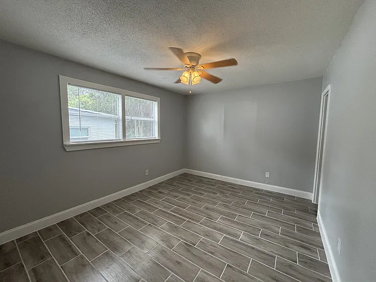 109 S Colorado Ave #A — Photo 9