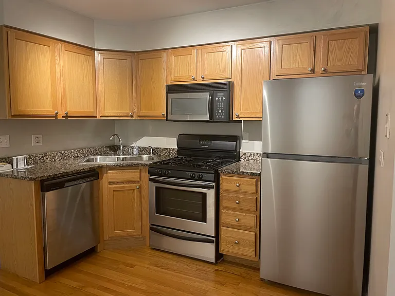 4056 N California Ave #1C — Photo 3