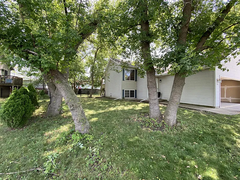5719 Lake Edge Rd — Photo 12