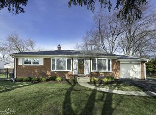 54 N Winston Dr, Palatine, IL 60074