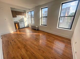 21-05 21st Rd, Astoria, NY 11105