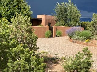 331 Tano Rd, Santa Fe, NM 87506