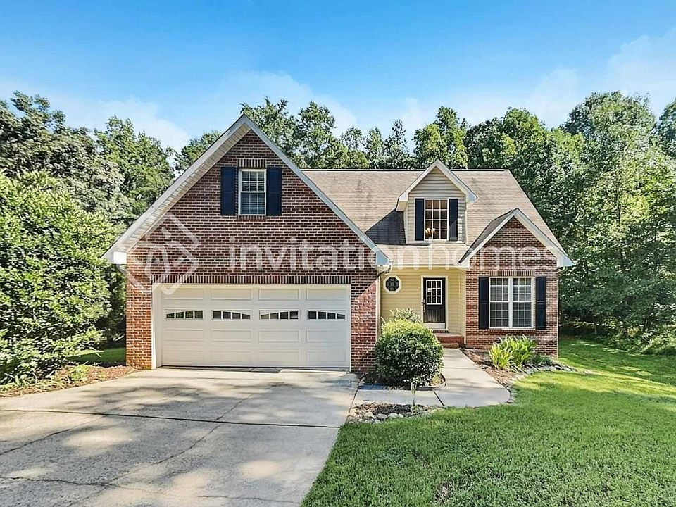 1st image of 6984 Forest Manor Dr