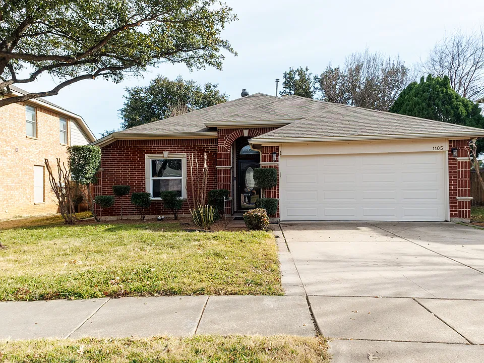 1105 Hillwood Dr