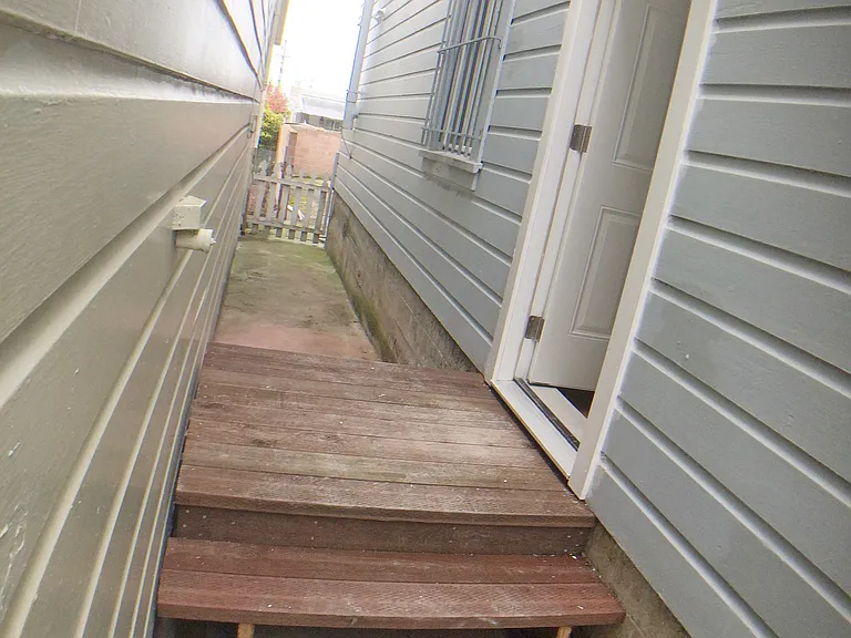 438 Willits St #2 — Photo 1