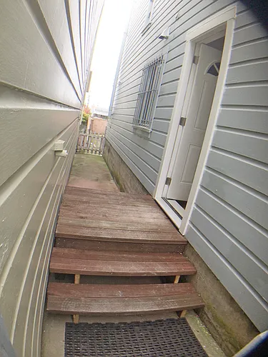 438 Willits St #2 Photo 1