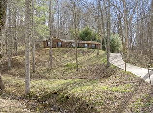 1628 Butler Mill Hollow Rd, Bethpage, TN 37022