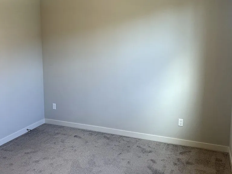 12161 SW Champlin Ln — Photo 9